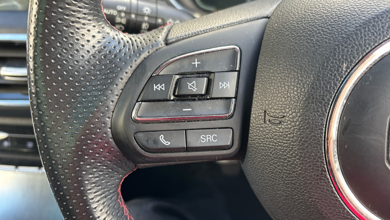 MG Hs 1.5 T-GDI Exclusive 5dr Petrol Hatchback